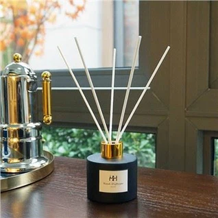 Difusor casolà amb pals